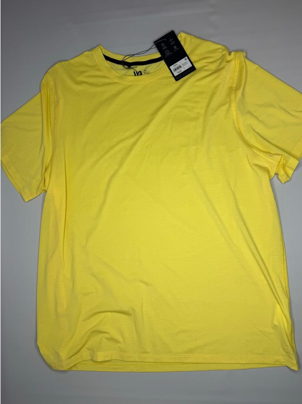 VRST Men’s Size XL Icon Short Sleeve T-Shirt Yellow Blaze Heather Soft NWT
